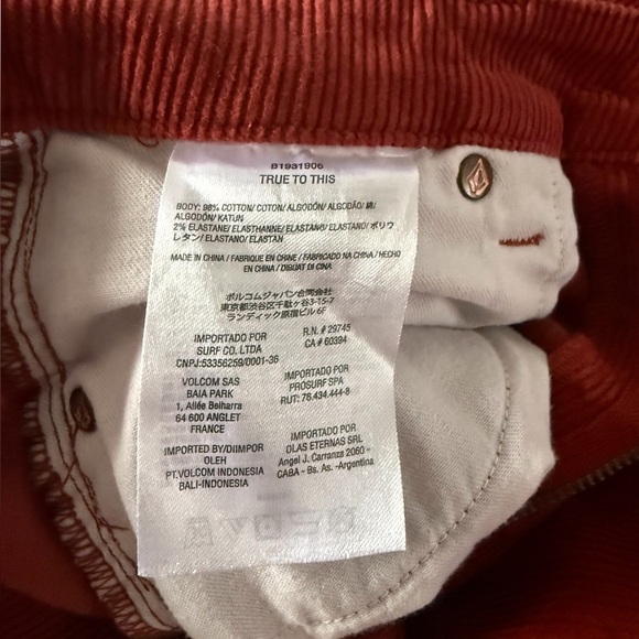 Volcom Women’s Oh My Cord Wide Leg Pant – Auburn (B1931906) - Picture 7 of 8